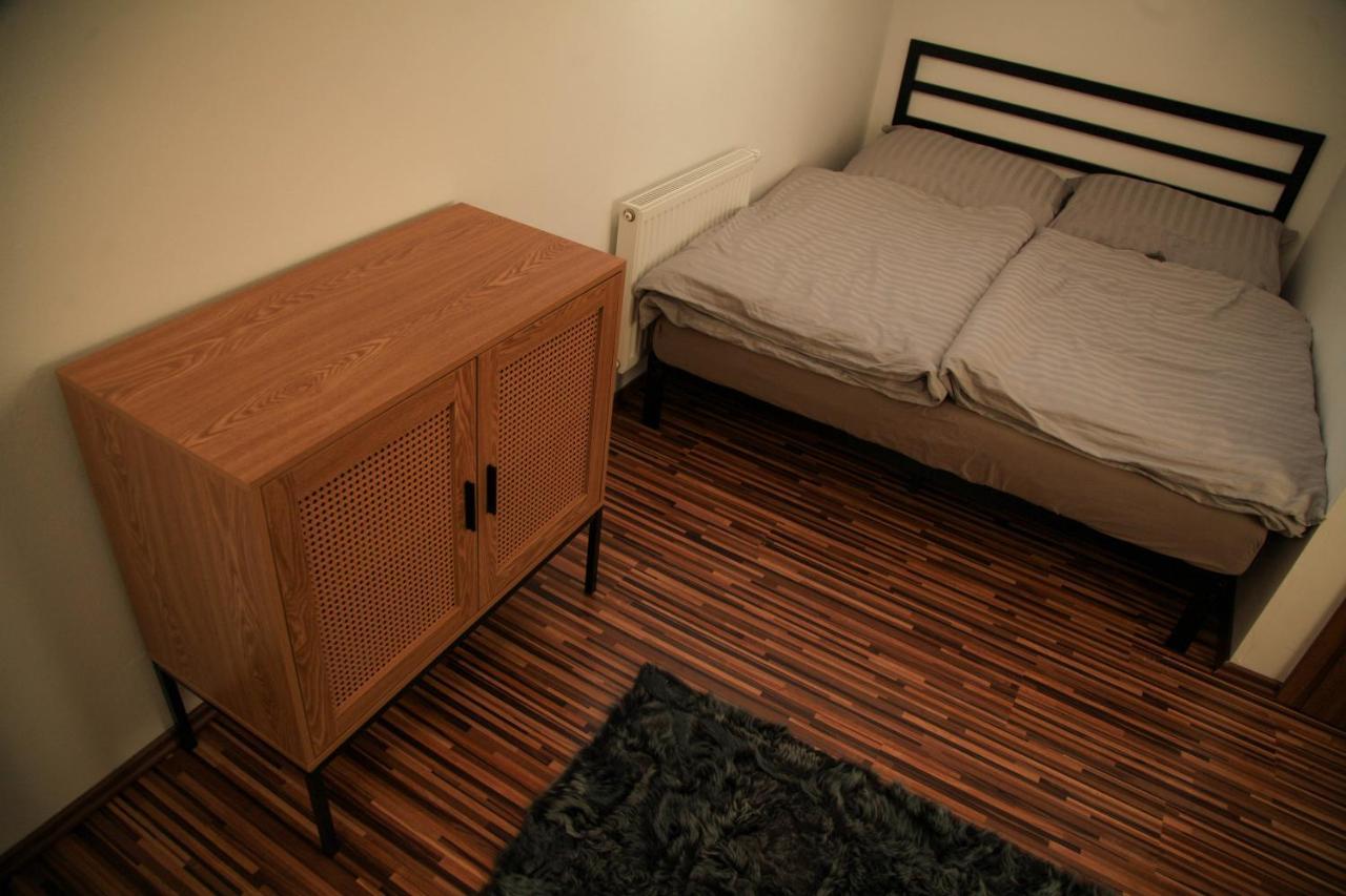 Apartment Vila Aston Велика Ломниця Екстер'єр фото